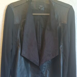 CLEARANCE SALE!! Edyson Women's Black Blazer